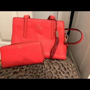 Kate Spade purse WITH matching wallet